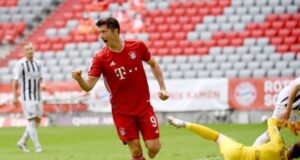 Bayern Munich, Lewandowski extend record